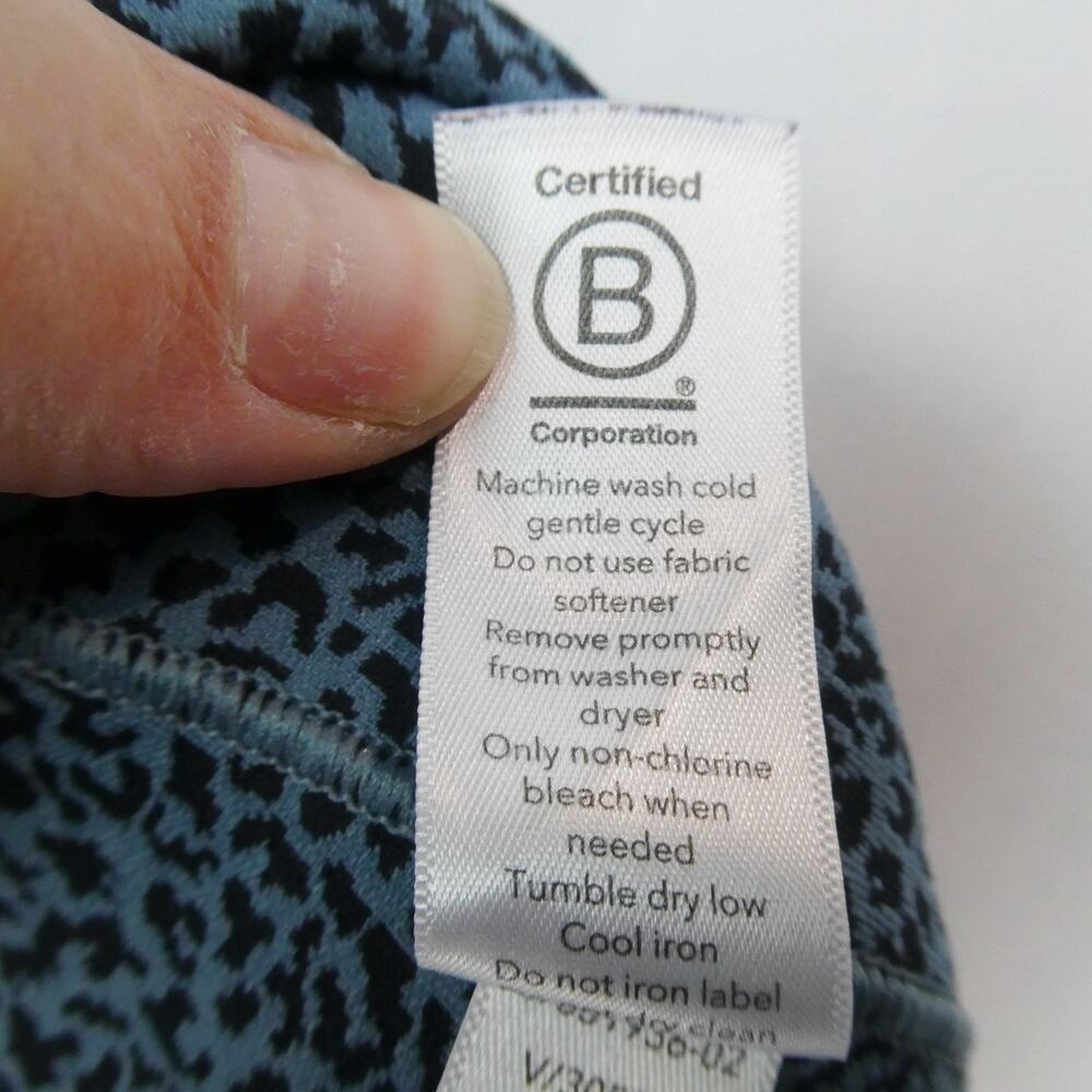 Athleta Salutation Stash II Textured Leggings Sz 2X Teal Leopard Tight 631936 - Picture 6 of 13